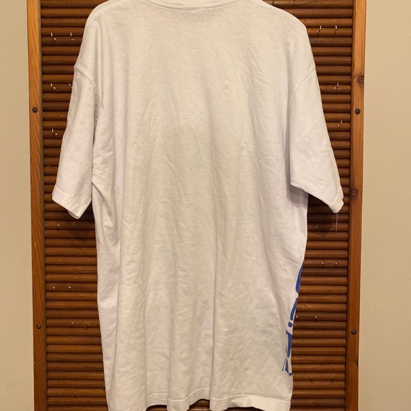 Rare vintage 90s Looney Tunes Kissing Tazmanian devil and she devil T-Shirt XL - Picture 9 of 11